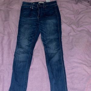 Abercrombie & Fitch size 4 skinny jeans